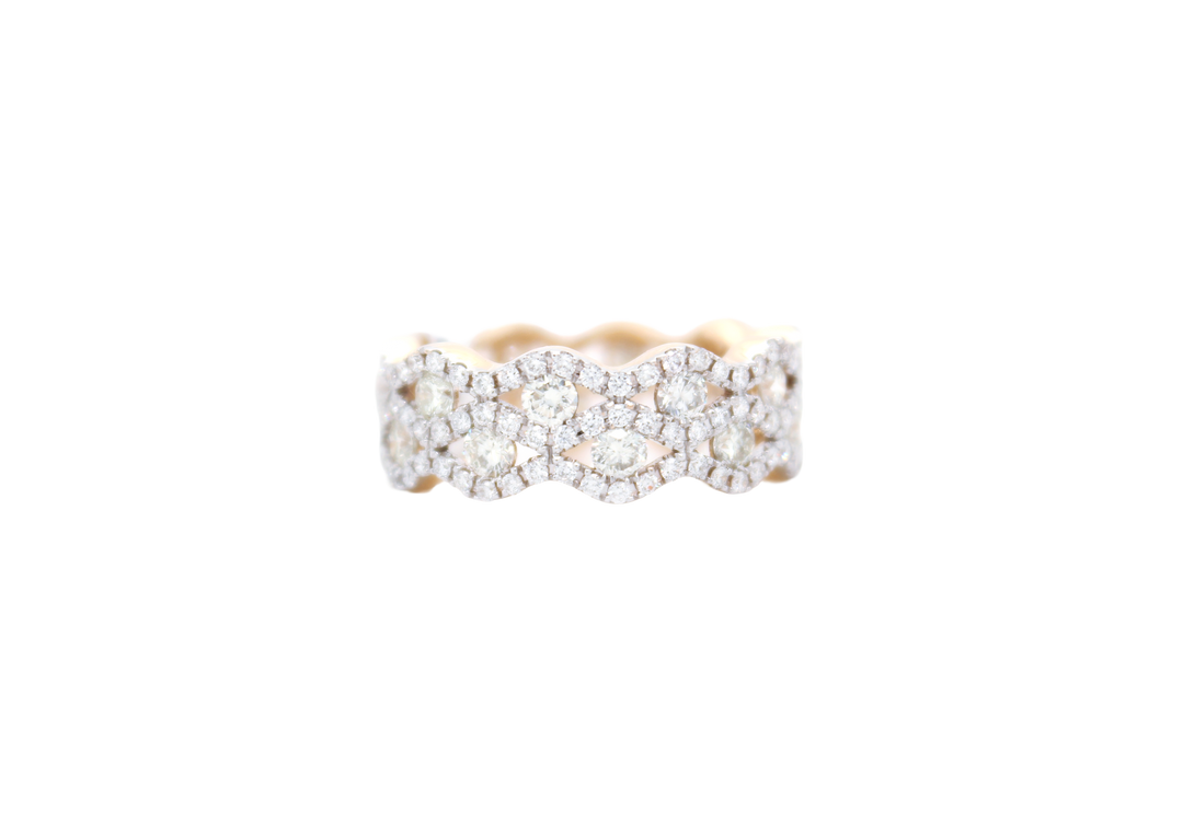 Triple Wave Diamond Band