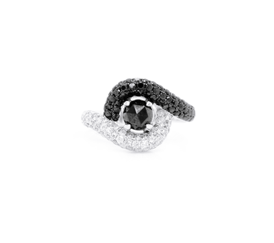 1.85ct Black Diamond and White Diamond Ring