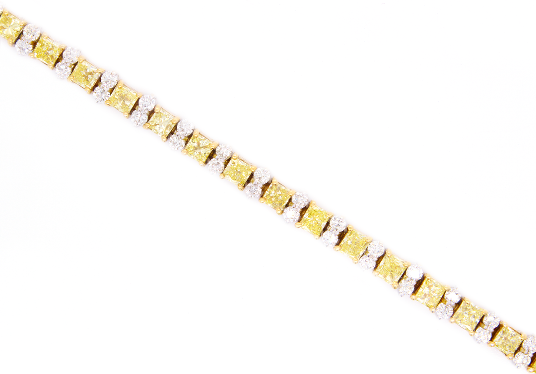 10.50ct Fancy Yellow Diamond Bracelet