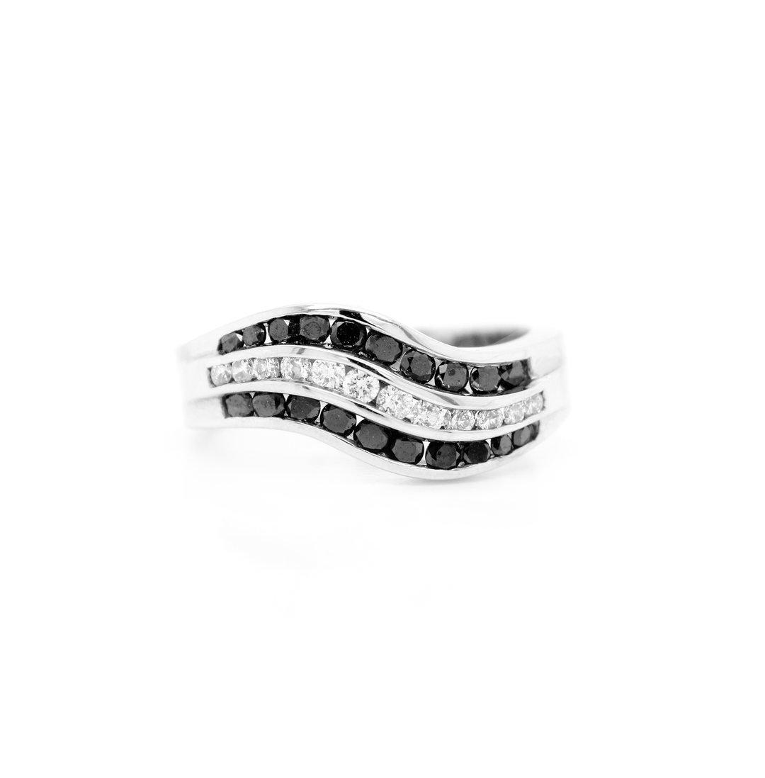 1ct Black Diamond Ring