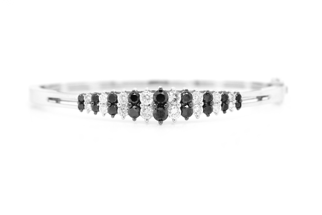 4.25ct Two Row Graduated Black Diamond Bangle