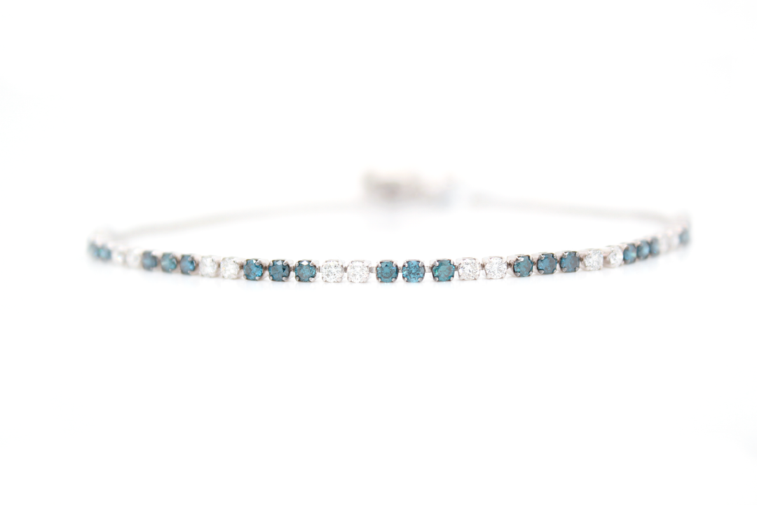 Jewelry from the Blue Diamonds collection