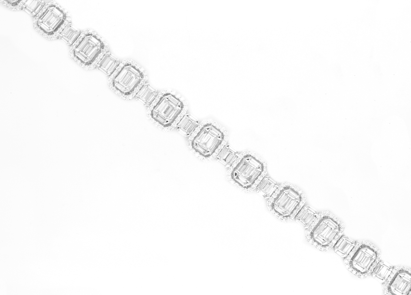 7ct Emerald Cut Illusion Halo Diamond Bracelet