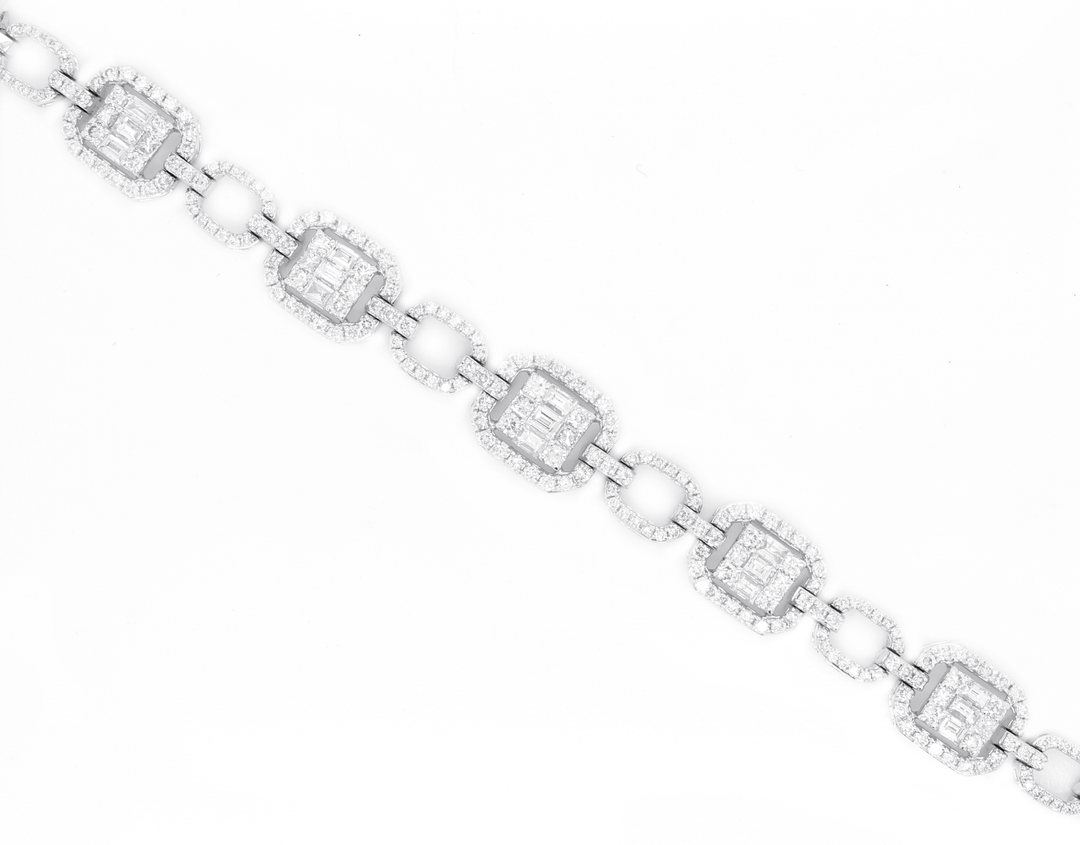 3.25ct Emerald Cut Illusion Halo Diamond Link Bracelet