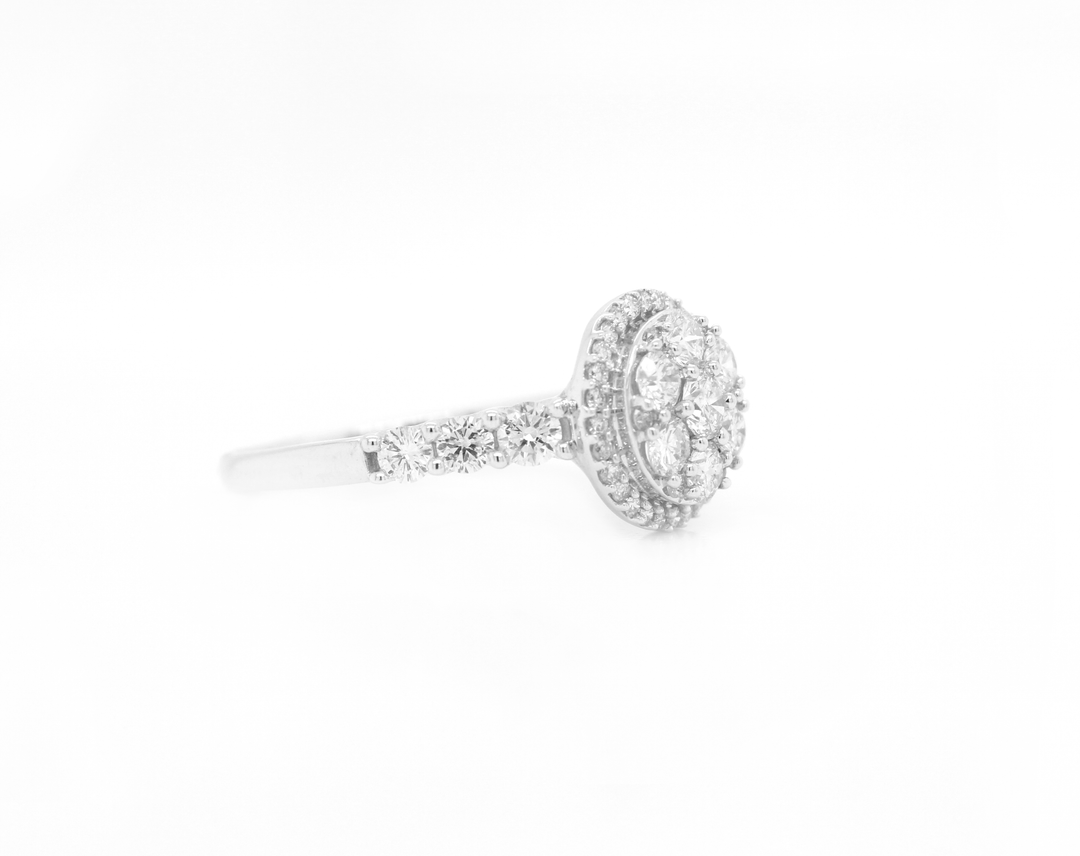Round Diamond Cluster Illusion Halo Engagement Ring Bridal Set