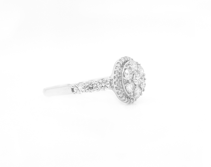 Round Diamond Cluster Illusion Halo Engagement Ring Bridal Set