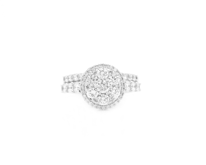 Round Diamond Cluster Illusion Halo Engagement Ring Bridal Set