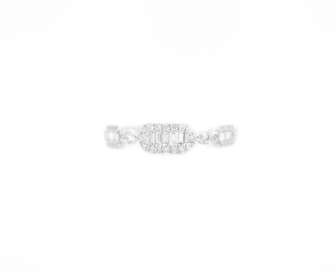 Baguette and Round Diamond Ring